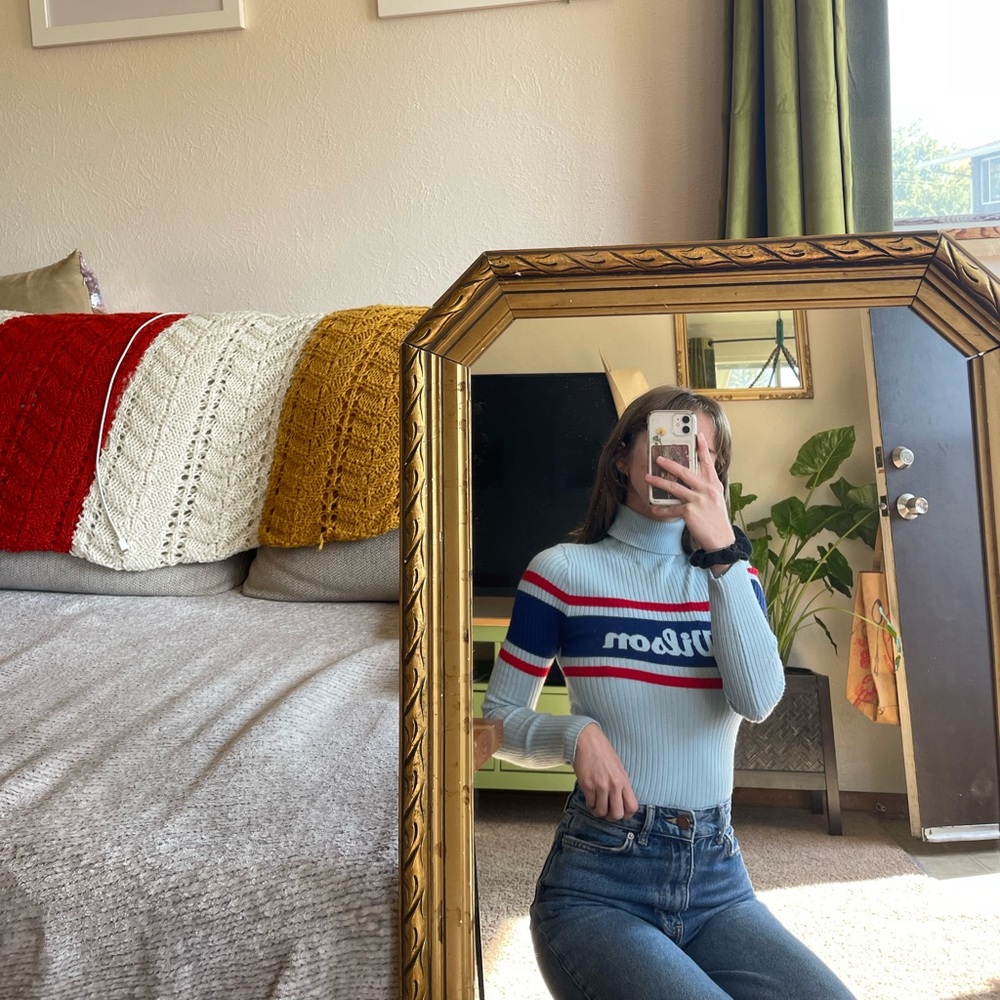 Wilson F21 Turtle Neck